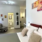 Maison Latina * Róma